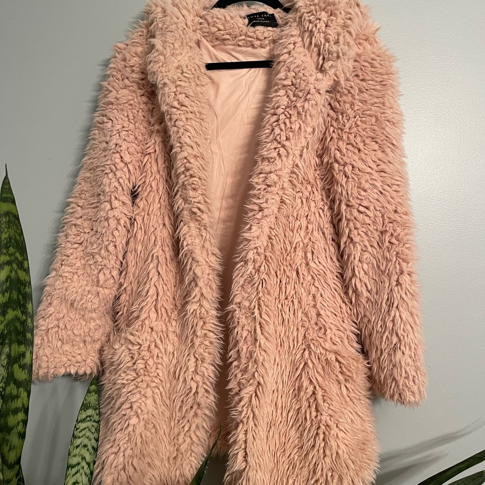 Love tree fuzzy coat